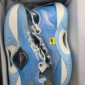 Durable Blue Athletic Shoes for Men
